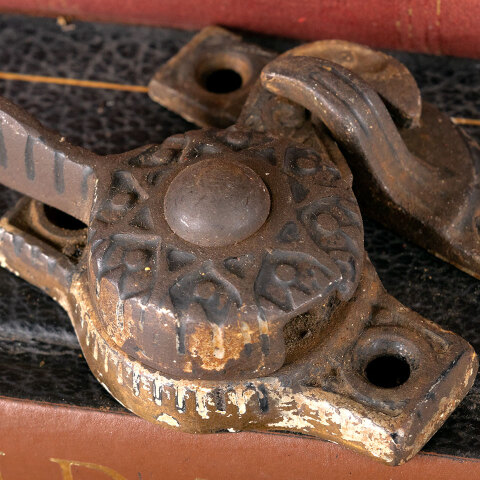 #44533 Antique Ornate Sash Window Lock & Keeper image 5