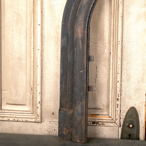 #44822 Antique Arched Top Metal Fireplace Surround image 3