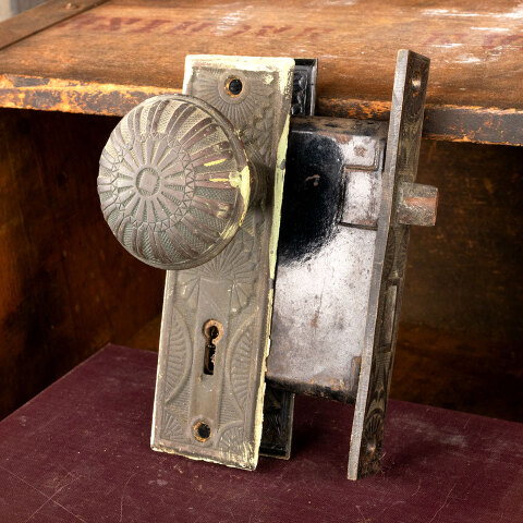 #44940 Antique Mallory Wheeler Door Hardware Set image 2