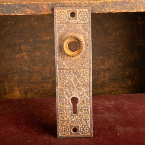 #45551 Antique Lockwood Doorknob Backplate image 7