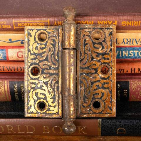 #45566 3 1/2" Ornate Antique Door Hinge Hardware image 2