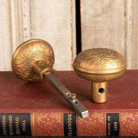 #45882 Antique Mallory Wheeler Victorian Doorknobs image 5