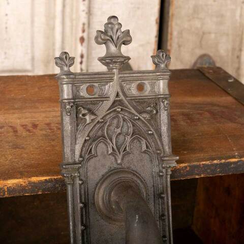 #46088 Antique Cast Iron Gothic Door Handle image 4