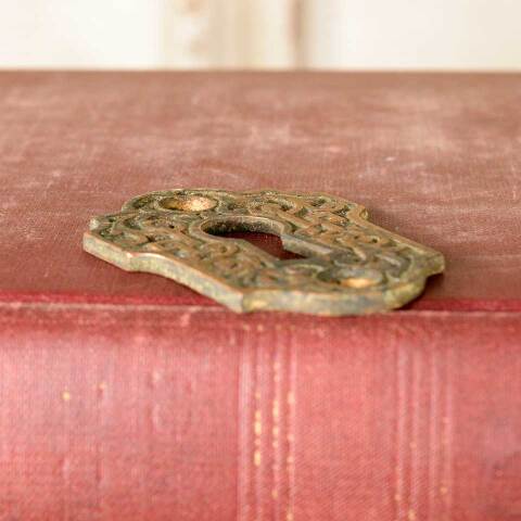 #46096 Antique Ornate Bronze Keyhole Escutcheon image 4