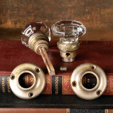 #46145 Antique Octagonal Petite Glass Doorknob Set image 6