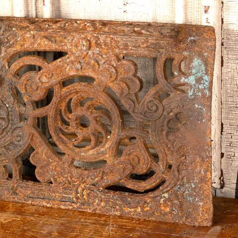 #46178 Antique Cast Iron Fireplace Ember Screen image 3