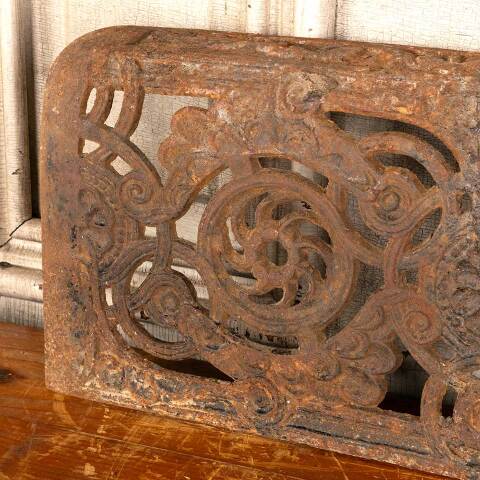 #46178 Antique Cast Iron Fireplace Ember Screen image 4