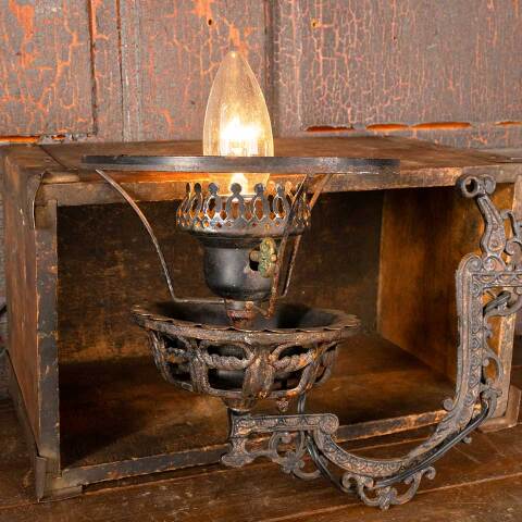 #46259 Antique Cast Iron Victorian Oil Lamp Sconce image 5