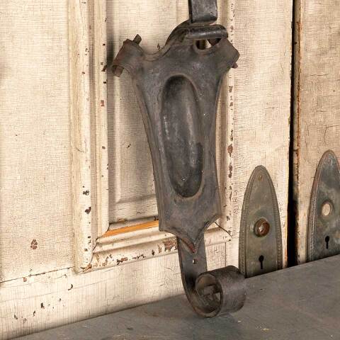 #46283 Antique Iron Tudor Fireplace Mantel Brackets image 3