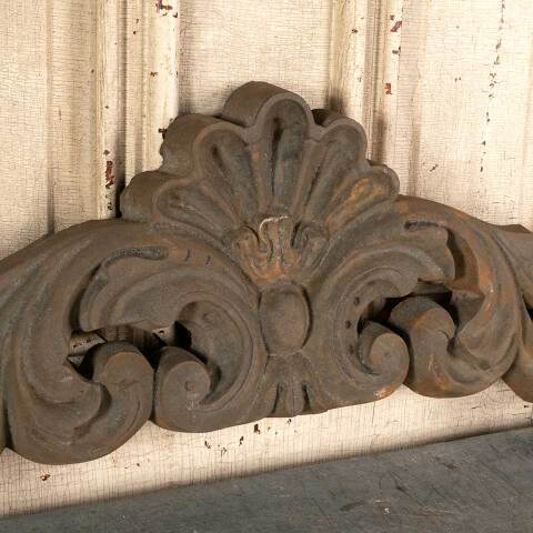#46303 Salvaged Antique Cast Iron Building Ornament image 3