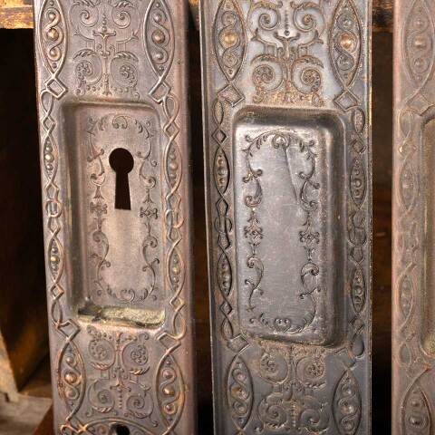 #46369 Antique Ornate Pocket Door Pulls image 7