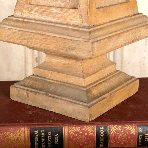 #46456 Salvaged Antique Oak Finial Furniture Part image 5