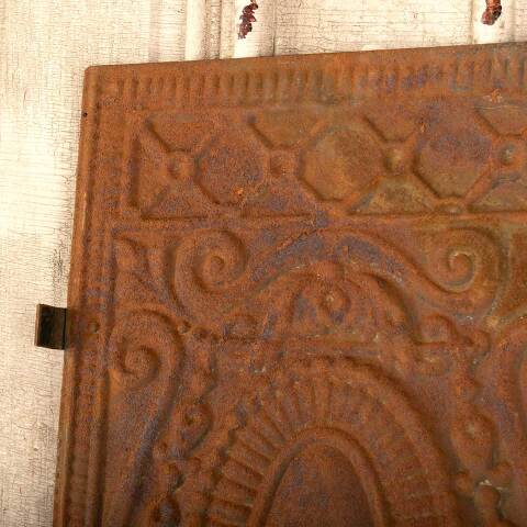 #46465 Antique Rusty Pressed Metal Fireback Panel image 2