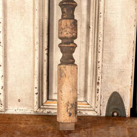 #46514 Antique Turned Oak Staircase Baluster image 3