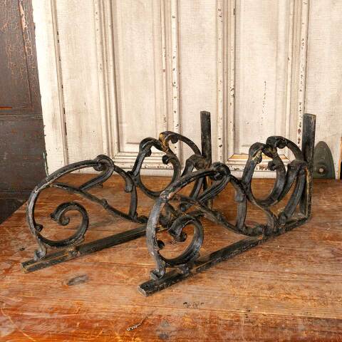 #46655 Pair of Heavy Antique Cast Iron Brackets image 7