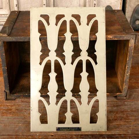 #46705 Salvaged Antique Cast Iron Vent Grille image 2