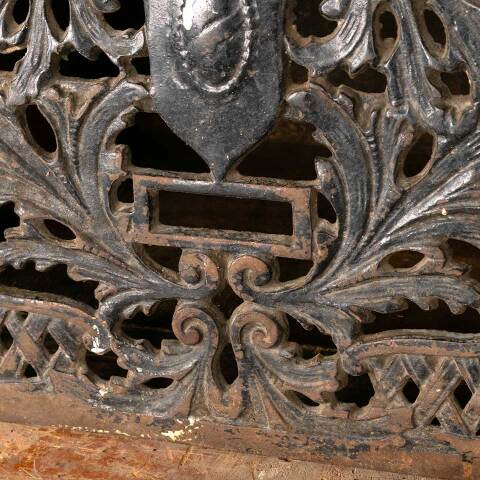 #46752 Antique Cast Iron Fireplace Ember Screen image 4