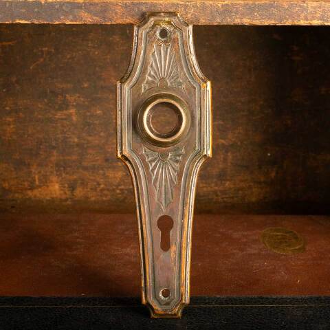 #46797 Antique Russell & Erwin Doorknob Backplate image 4