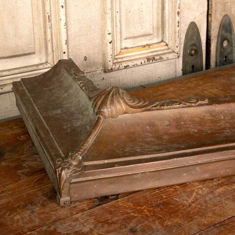 #46856 Salvaged Antique Brass Fireplace Fender image 4