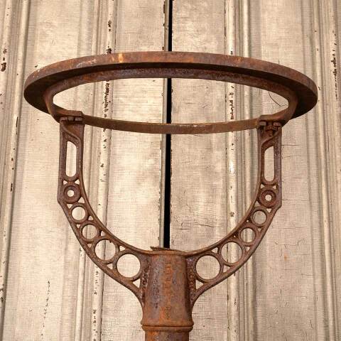 #46934 Antique Rusty Cast Iron Water Tank Stand image 6