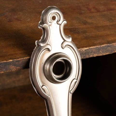 #46956 Antique Russwin Cleo Doorknob Backplate image 4