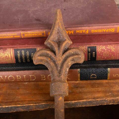 #47245 Antique Rusty Cast Iron Fence Finial image 4