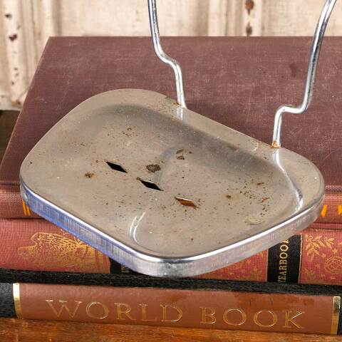 #47270 Antique Clawfoot Tub Rim Soap Holder image 5