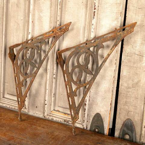 #47323 Antique Cast Iron Marble Top Sink Brackets image 7