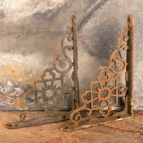 #47360 Antique Ornate Cast Iron Shelf Brackets image 7
