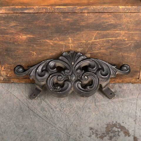 #47401 Salvaged Cast Iron Architectural Ornament image 6