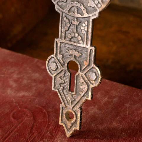 #47470 Antique Victorian Doorknob Backplate image 7