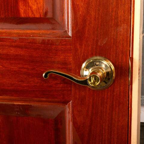 #47485 36x80 4 Panel Wood Interior Door & Jamb image 4