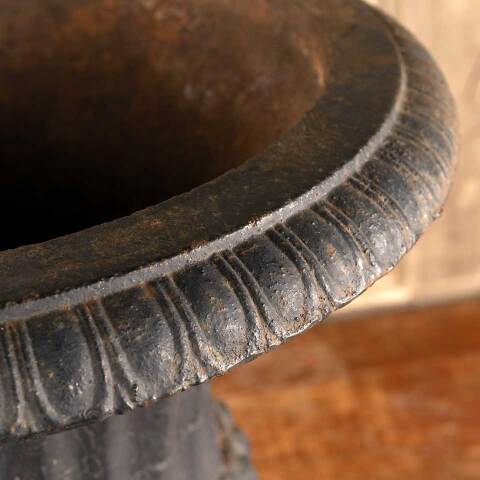 #47553 11 1/2" Cast Iron Garden Urn & Base image 5