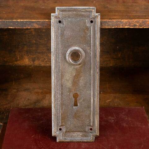 #47622 Arts & Crafts Doorknob Backplate Hardware image 2