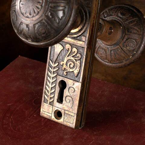 #47628 Antique Cast Iron Lockwood Door Hardware image 5