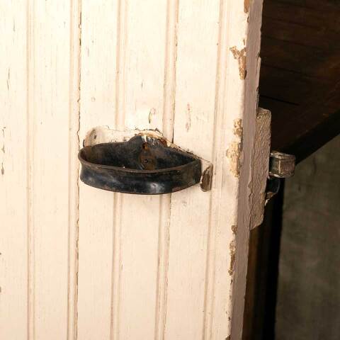 #47719 32x71 Antique Painted Beadboard Barn Door image 4