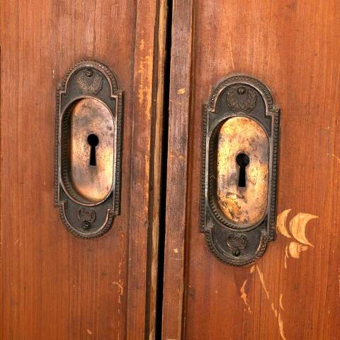 #47791 61x91 Antique 5 Panel Pine Pocket Doors image 5