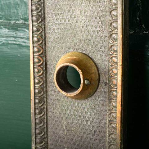 #47983 Antique Ohio Statehouse Doorknob Backplate image 5