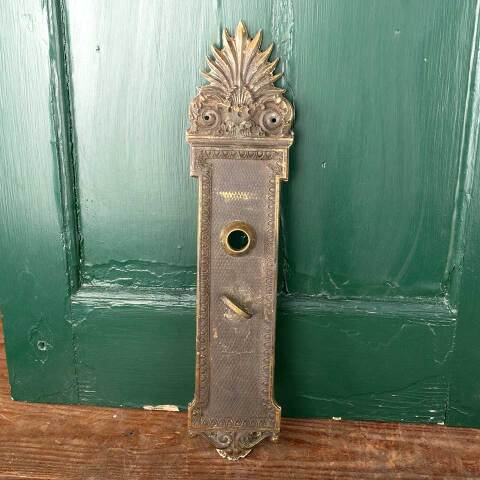 #47986 Antique Ohio Statehouse Doorknob Backplate image 6