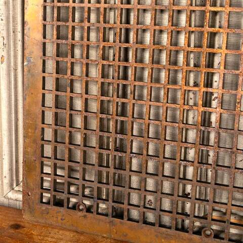 #48299 16x18 Cast Iron Heat Grate Floor Vent Cover image 3