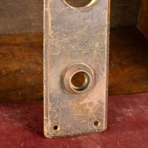 #48430 Antique Brass Entry Doorknob Backplate image 4