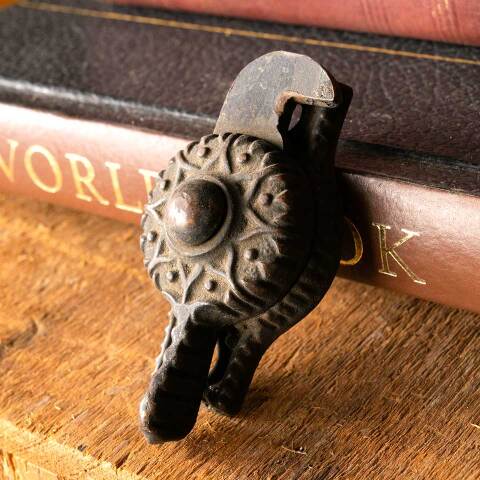 #48800 Antique Ornate Victorian Sash Window Lock image 5