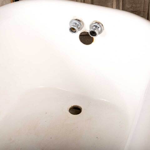 #49172 30x60 Antique Cast Iron Apron Bathtub image 4