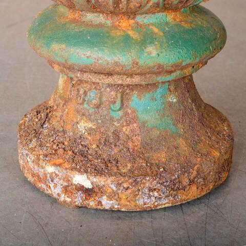 #49625 Salvaged Antique Cast Iron Street Lamp Finial image 5