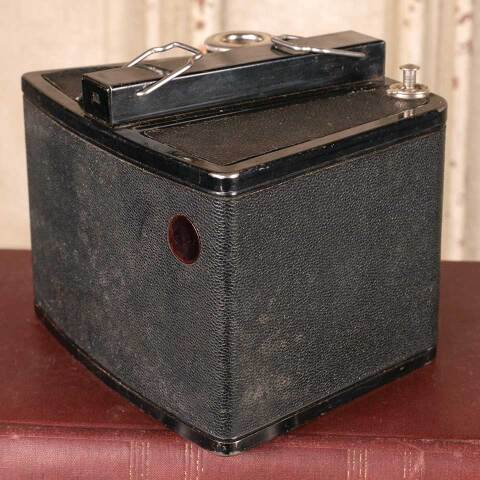 #49778 Antique Brownie Special Six-16 Camera image 3