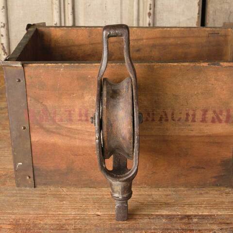 #49887 Antique Cast Iron Barn Pulley Hardware image 6