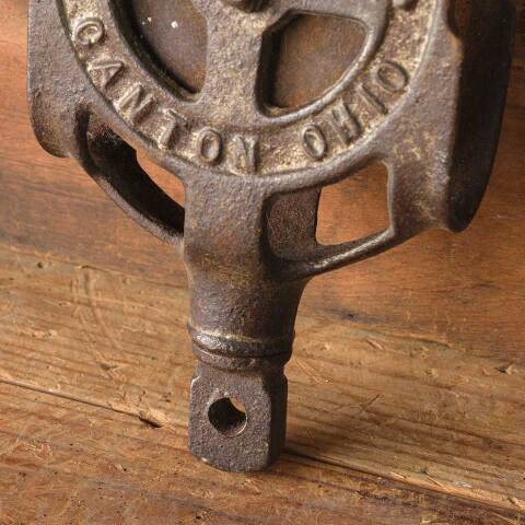 #49887 Antique Cast Iron Barn Pulley Hardware image 3