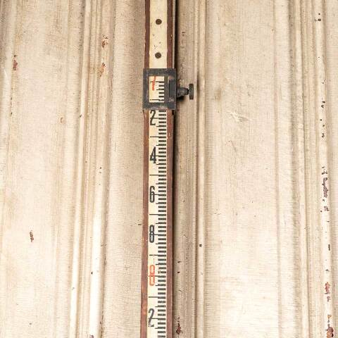 #49991 Antique Adjustable Surveyor's Pole image 3