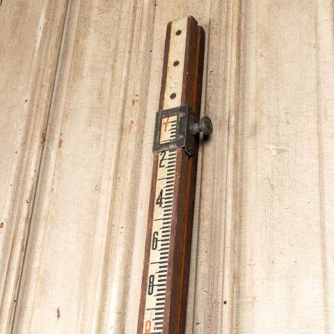 #49991 Antique Adjustable Surveyor's Pole image 5