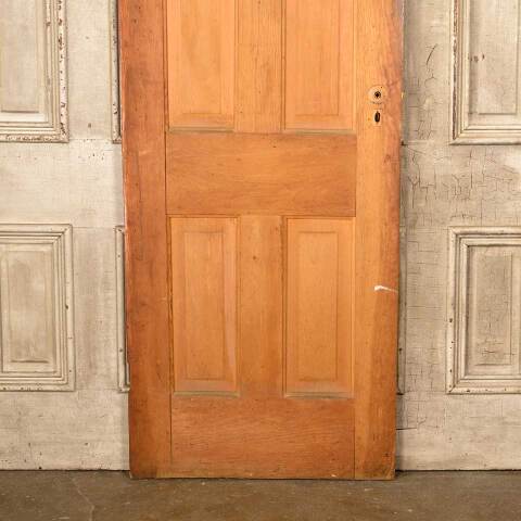 #50351 28x76 Antique 4 Panel Pine Interior Door image 3